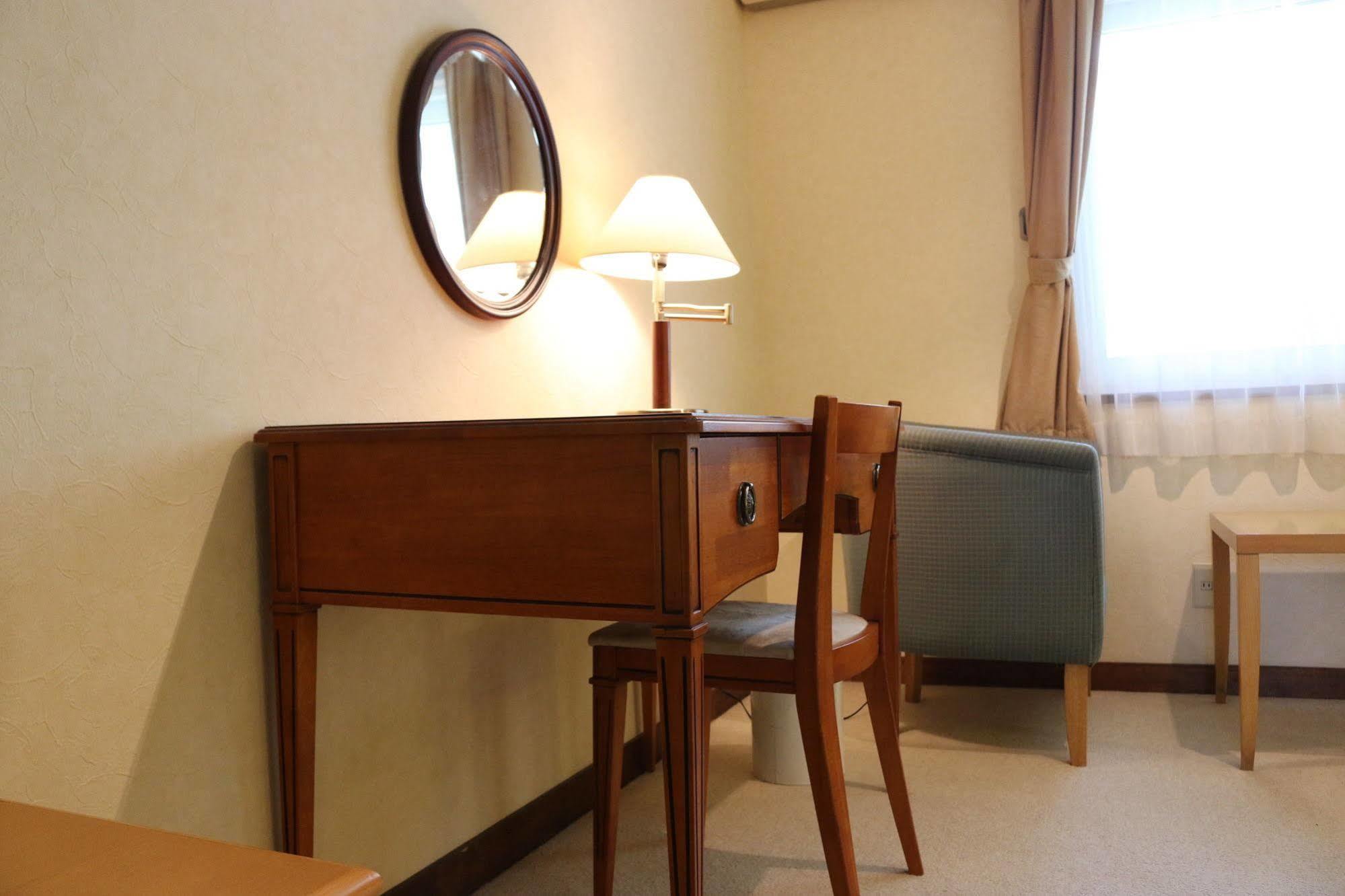 Petit Hotel Enchante Hakuba Bagian luar foto